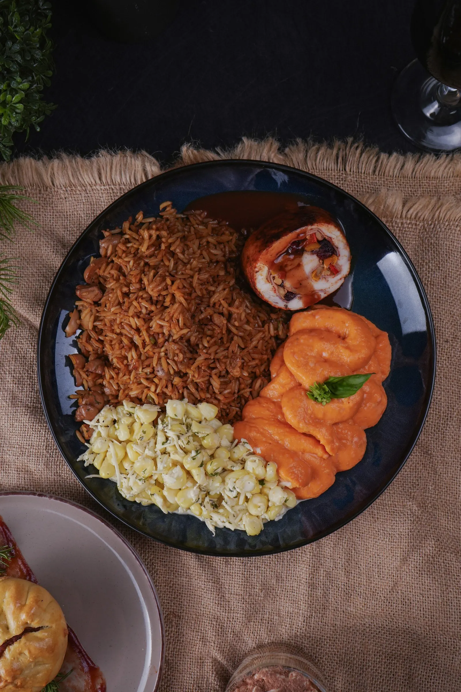 Menú navideño Cumbre Dorada a domicilio en Quito – foto real 10